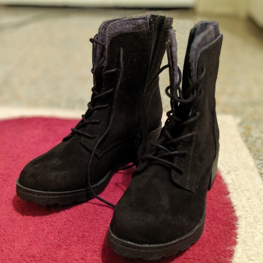 NWOT Black Suede Target Boots size 6